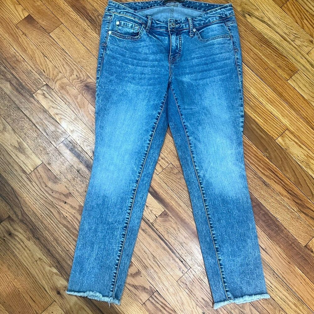 Torrid Women's Size 10 Jeans Vintage Stretch Crop Boyfriend Blue Raw Hem